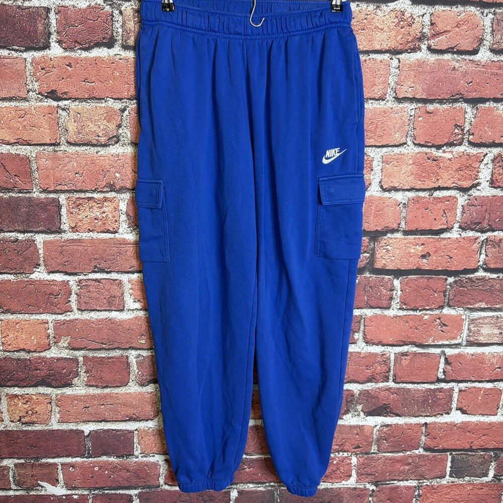 Nike Cargo Sweat Pants Women S White Club Fleece Oversized Joggers Swoosh Logo
